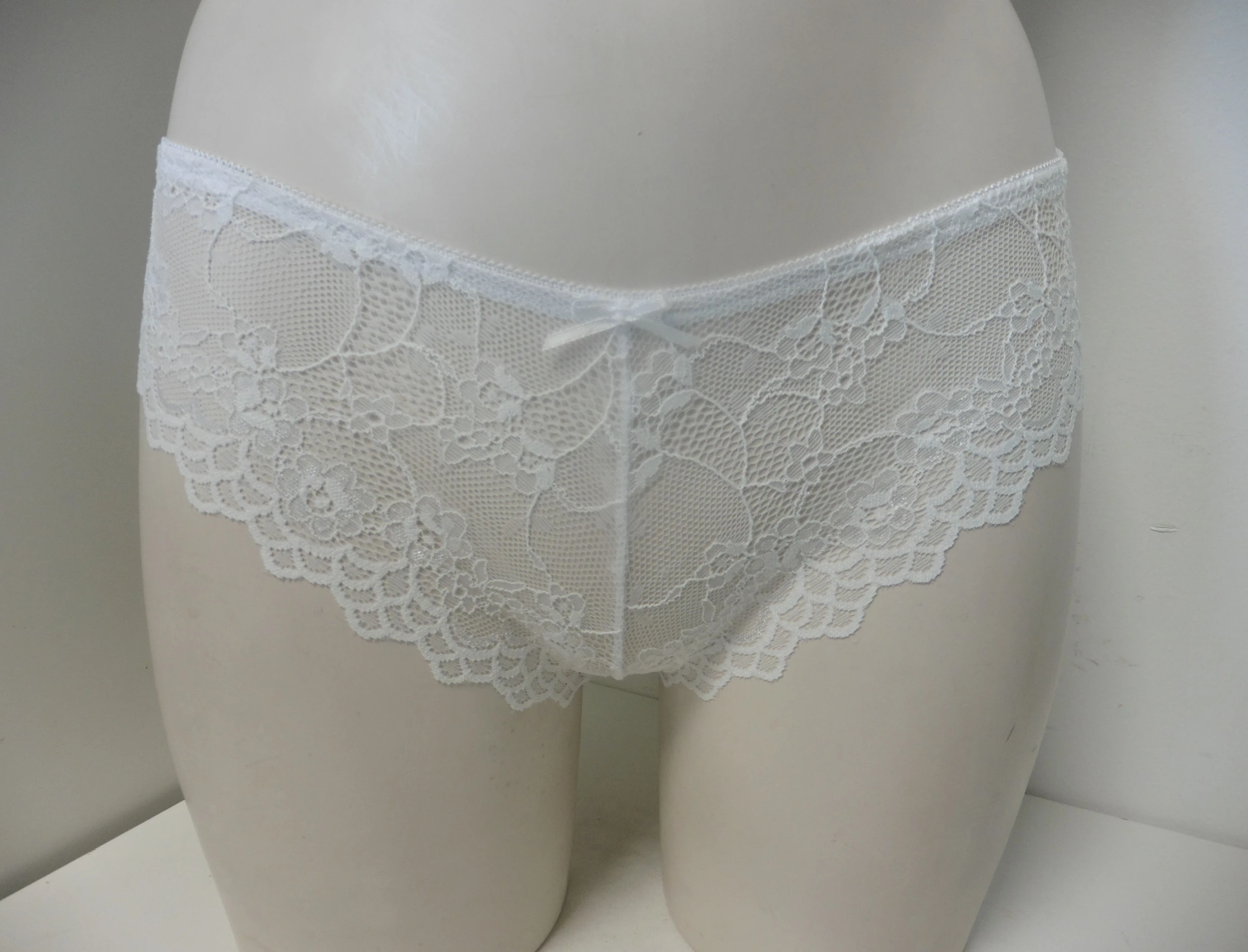 Lot of 2 packs of 2 micro and lace briefs – photo 3